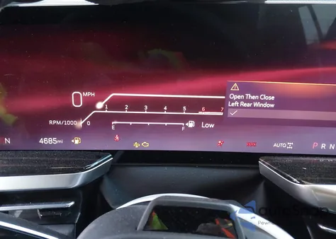 2025 Cadillac Escalade Esv Premium Luxury from USA, damaged, VIN 1GYS9KRL6SR173845